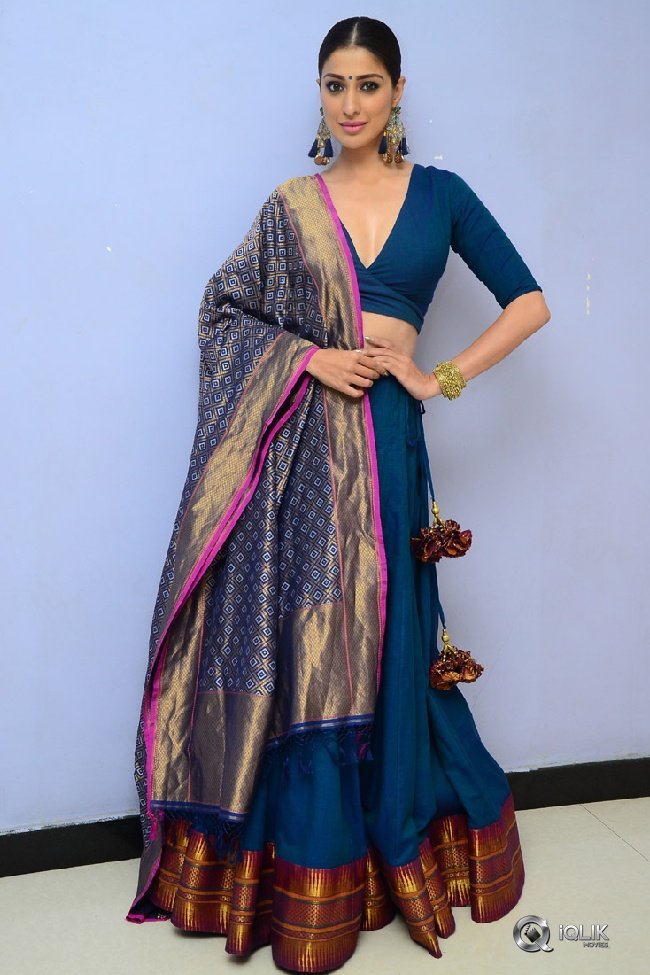 Raai-Laxmi-New-Stills